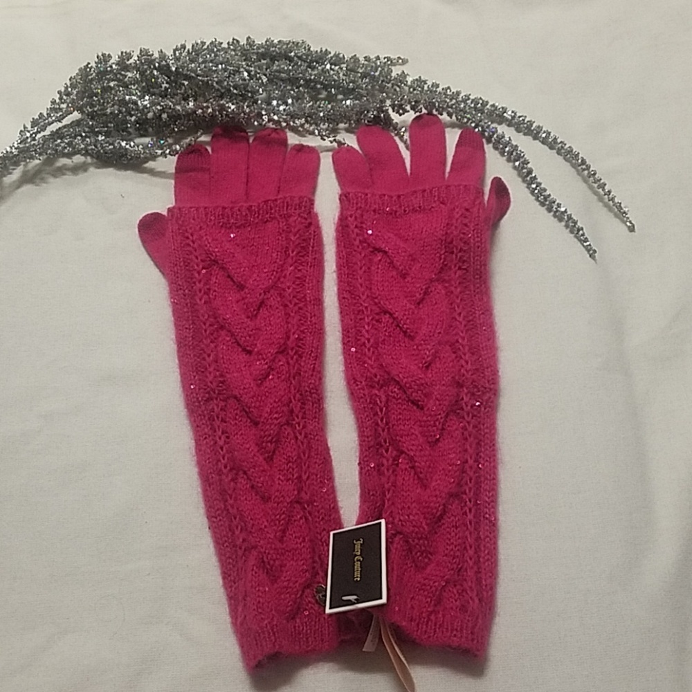 Juicy couture gloves
